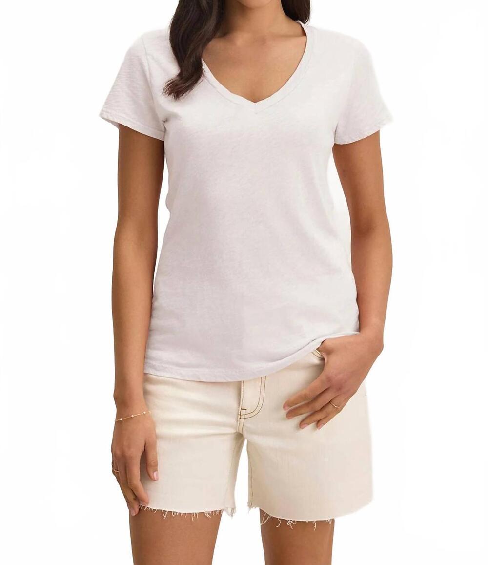 NEW VELVET BY GRAHAM & SPENCER lilith v-neck tee in white